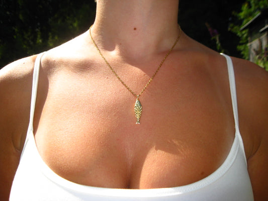 FISHI NECKLACE NO. 1