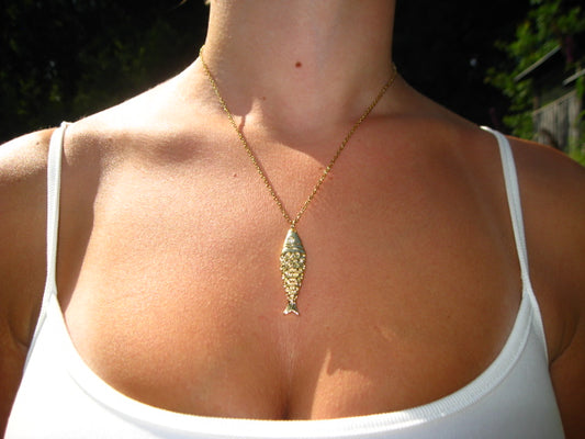 FISHI NECKLACE NO. 2